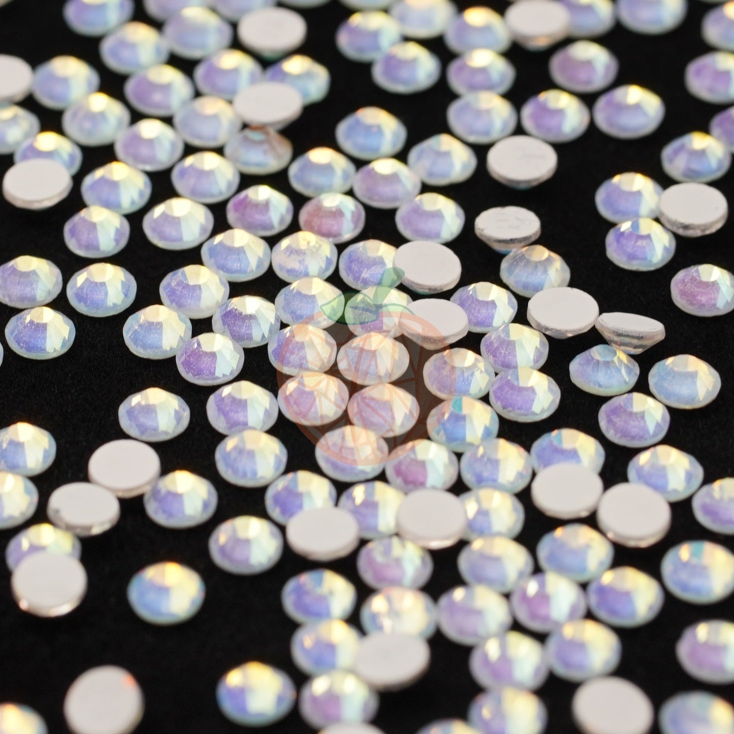 Luminous White Opal Glass Rhinestones